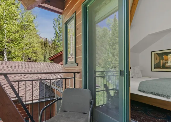 Rmr: Moose Creek 28 Townhome In *