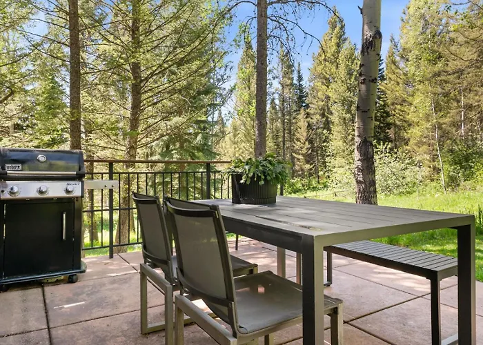 Rmr: Moose Creek 28 Townhome In *